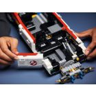 LEGO® ICONS™ - Creator Expert - Szellemirtók ECTO-1 (10274)