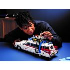 LEGO® ICONS™ - Creator Expert - Szellemirtók ECTO-1 (10274)