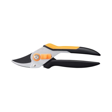 Fiskars Solid P331 pruning shears