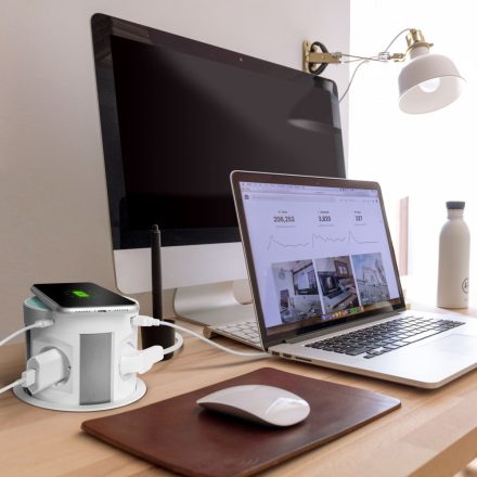 DELIGHT Rejtett elosztó - 4-es + vezeték nélküli töltés + 2xUSB + 2xType-C - fehér 20434WH