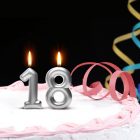 Tortagyertya - szám, 6 x 3 cm - ezüst - 7